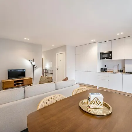 Apartment Nomad's Sunny Firmeza - 2bed